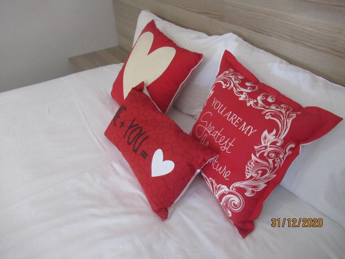 Pab-Love Guest House Куруман Екстериор снимка