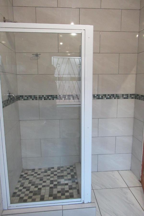 Pab-Love Guest House Куруман Екстериор снимка